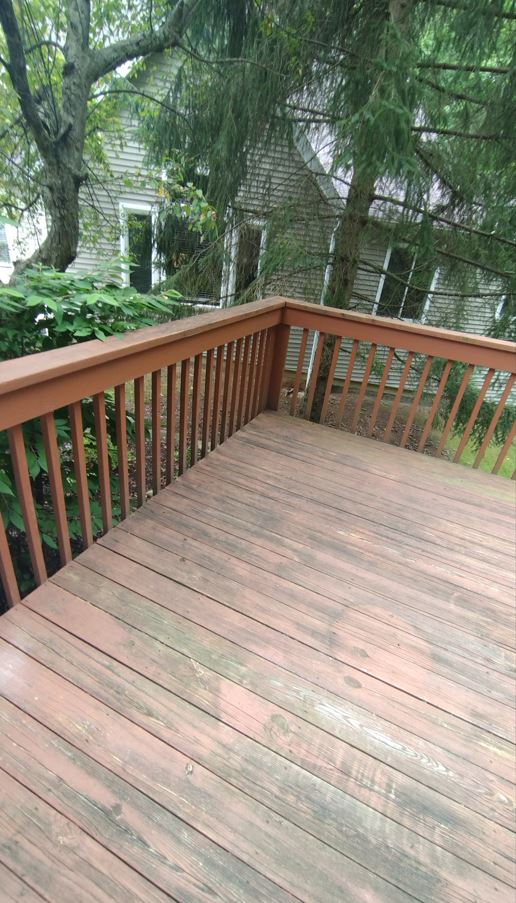 Painting your deck in Akron, Ohio